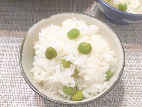 春の風味♡塩えんどう豆の混ぜご飯